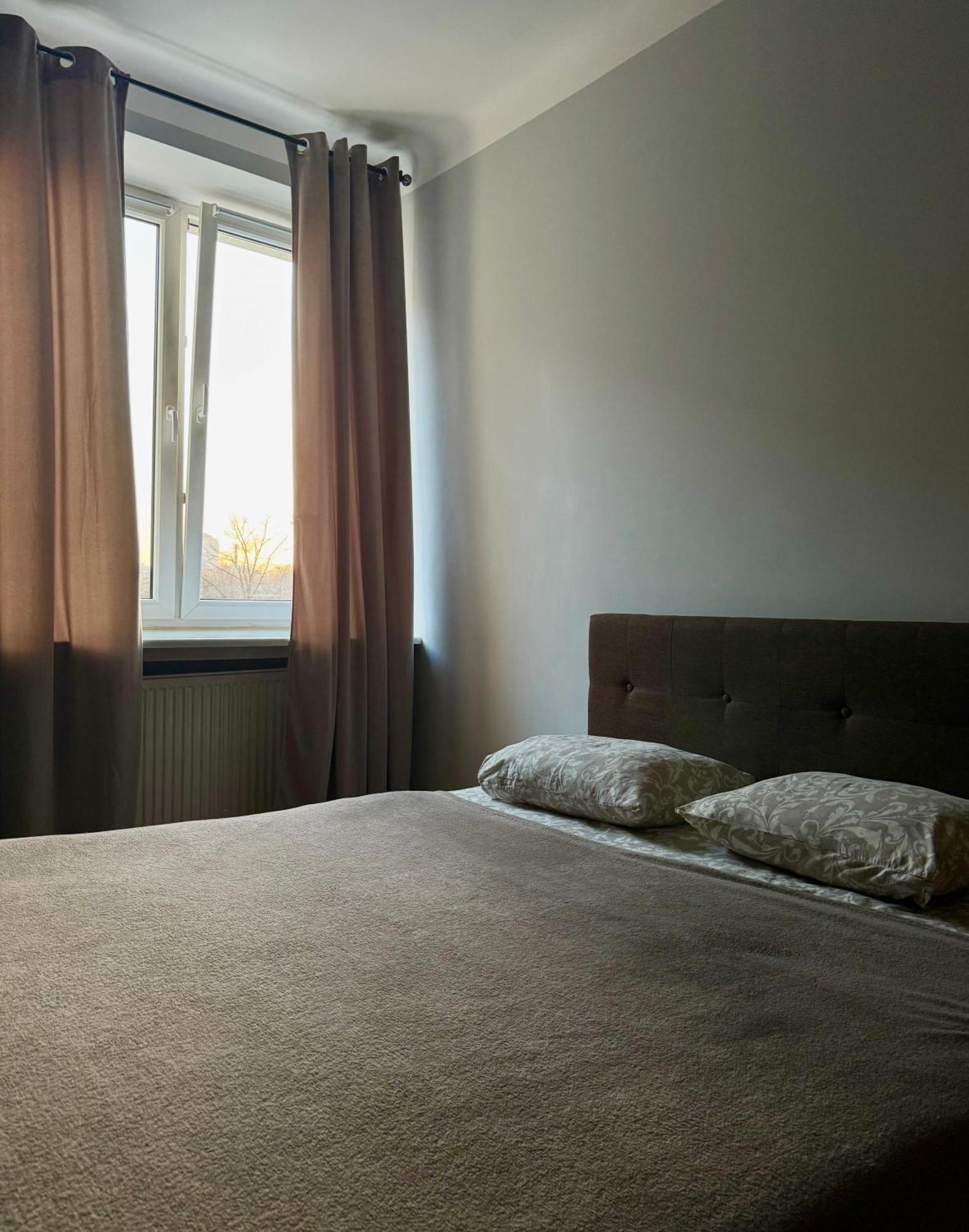 K22 Andersa 12 M Ratusz Arsenal Apartment Warsawa Bagian luar foto